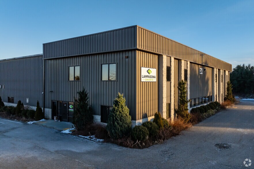 24 Williams Way, Bellingham, MA à vendre - Photo principale – Image 1 sur 11