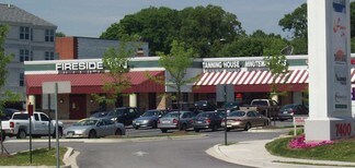 Plus de détails pour 7400 Ritchie Hwy, Glen Burnie, MD - Local commercial à louer