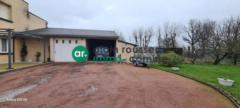 Bureau dans Beaucouzé à vendre - Photo de l’immeuble – Image 3 sur 3