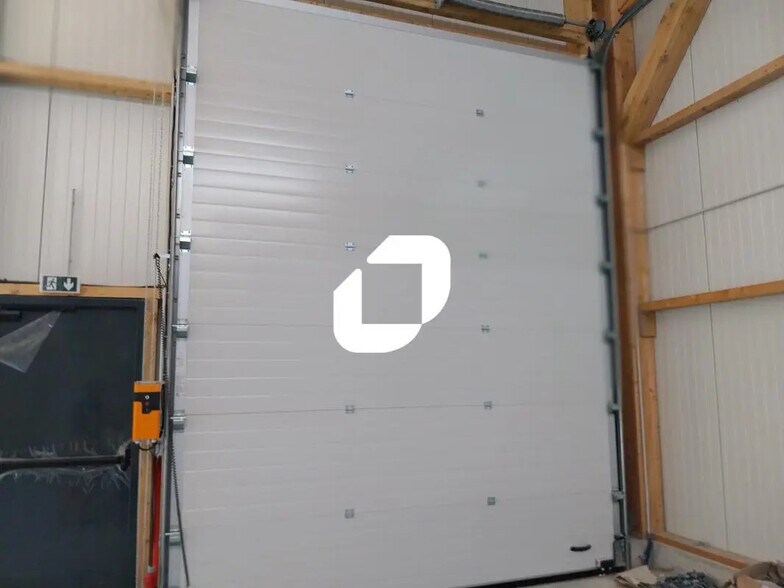 Local d’activités dans Thouaré-sur-Loire à louer - Photo de l’immeuble – Image 3 sur 5