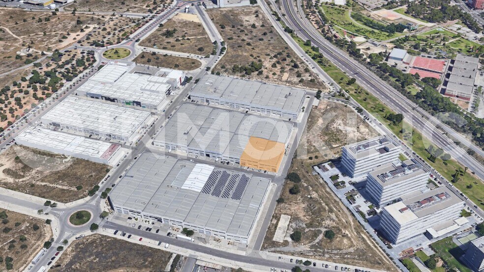 Industriel/Logistique dans Paterna, Valencia à louer - Aérien – Image 3 sur 3