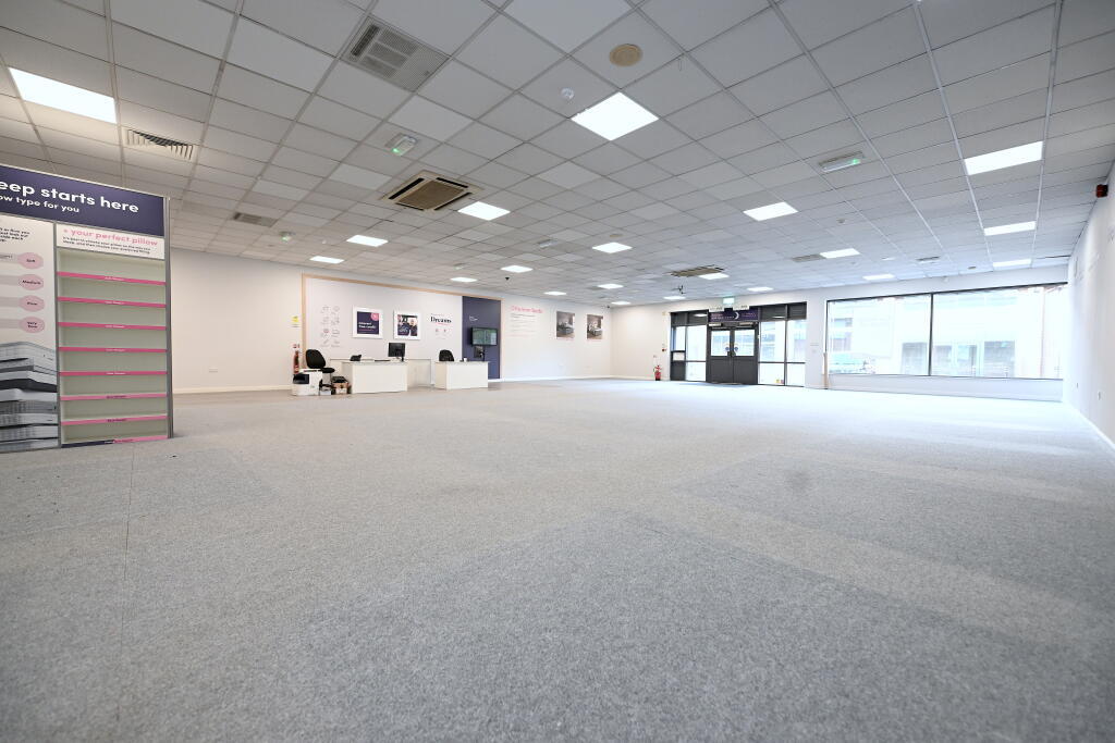 270 Hornchurch Rd, Hornchurch à louer Photo intérieure– Image 1 sur 6