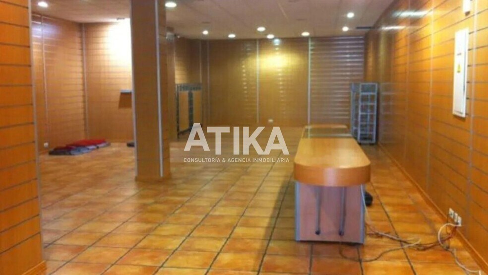 Local commercial dans Ontinyent, Valencia à louer - Photo intérieure – Image 1 sur 4