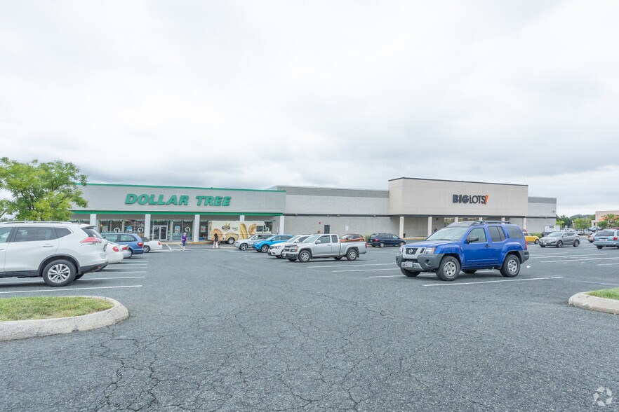 9991-9997 Pulaski Hwy, Middle River, MD à louer - Photo de l’immeuble – Image 1 sur 6