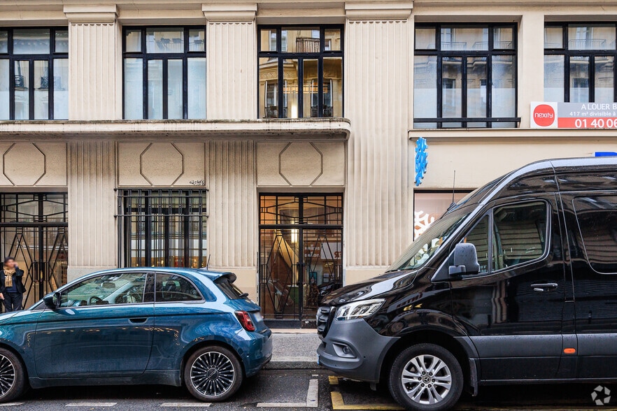 43 Rue De Dunkerque, Paris à louer - Photo de l’immeuble – Image 3 sur 3