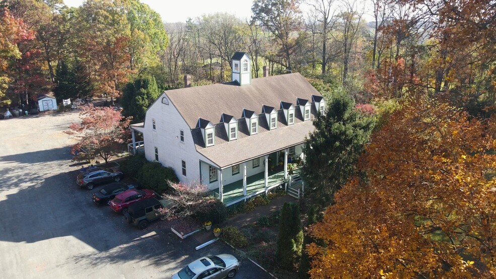 5309 S Seminole Trl, Madison, VA à vendre - Vidéo sur l’annonce professionnelle – Image 2 sur 60