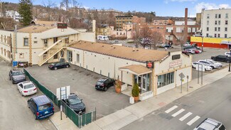 Plus de détails pour 428 W Main St, Waterbury, CT - Local commercial à vendre