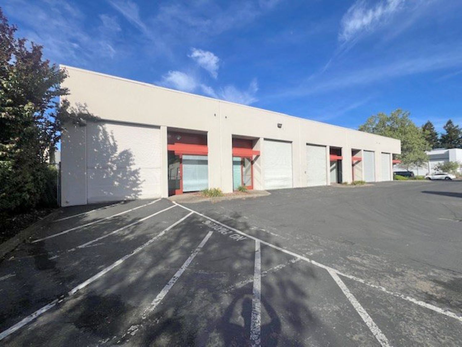 1814 Empire Industrial Ct, Santa Rosa, CA à vendre Photo de l’immeuble– Image 1 sur 6