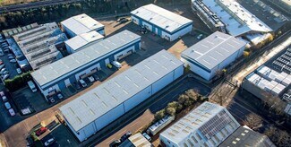 Plus de détails pour Holmethorpe Ave, Redhill - Industriel/Logistique à louer