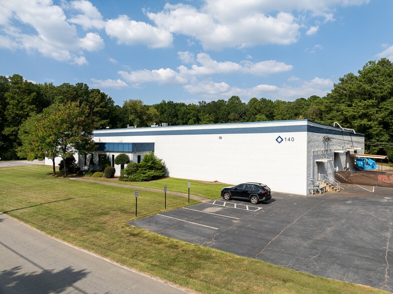 140 Mendel Dr SW, Atlanta, GA à louer - Photo principale – Image 1 sur 8