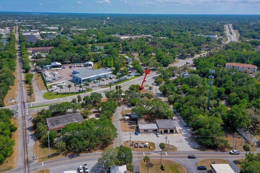 510 Dunlawton Ave, Port Orange, FL à vendre - Photo de l’immeuble – Image 2 sur 35