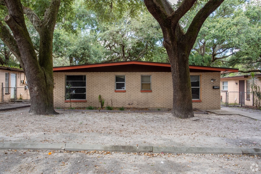 8726 N 48th St, Tampa, FL à vendre - Photo de l’immeuble – Image 2 sur 2