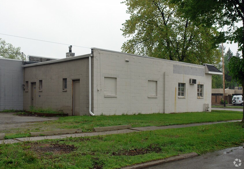 4324 Monroe St, Toledo, OH à vendre - Photo de l’immeuble – Image 3 sur 3