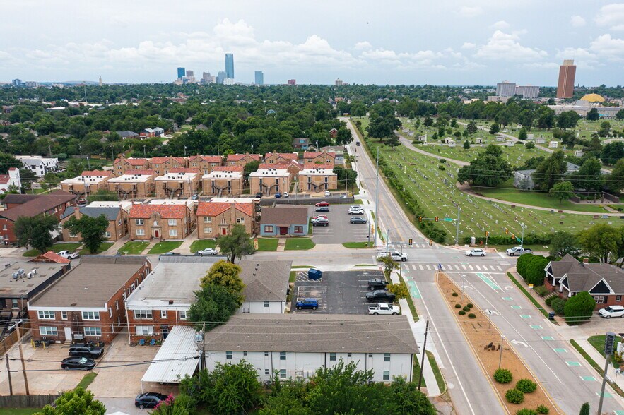 735 NW 30th St, Oklahoma City, OK à vendre - Photo de l’immeuble – Image 2 sur 33