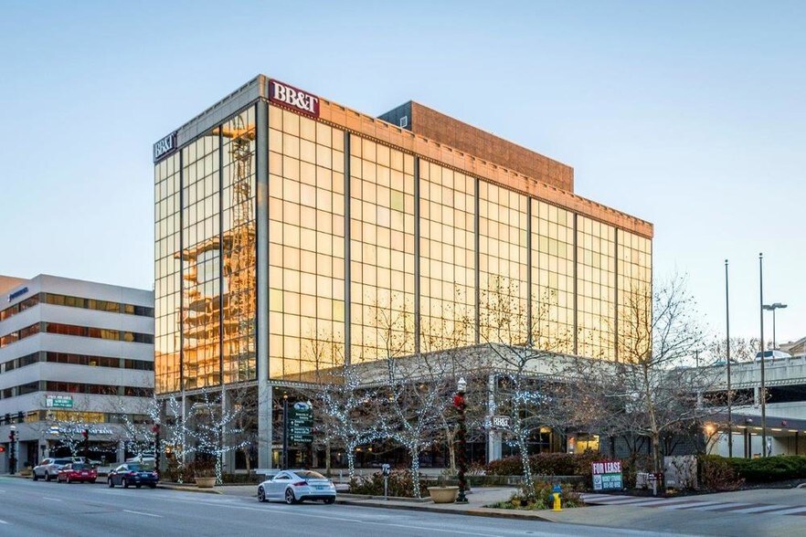 200 W Vine St, Lexington, KY à louer - Photo de l’immeuble – Image 2 sur 15