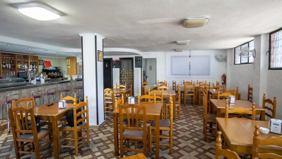 Local commercial dans Petrer à vendre - Photo intérieure – Image 3 sur 8