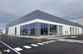 Plus de détails pour Bureau, Local d'activités à louer