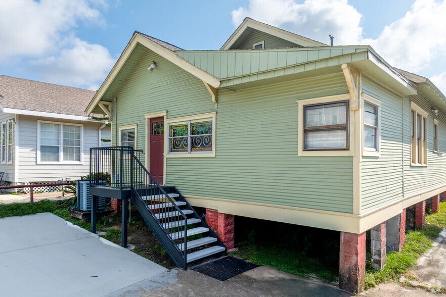 533 Studewood St, Houston, TX à louer - Photo de l’immeuble – Image 3 sur 21