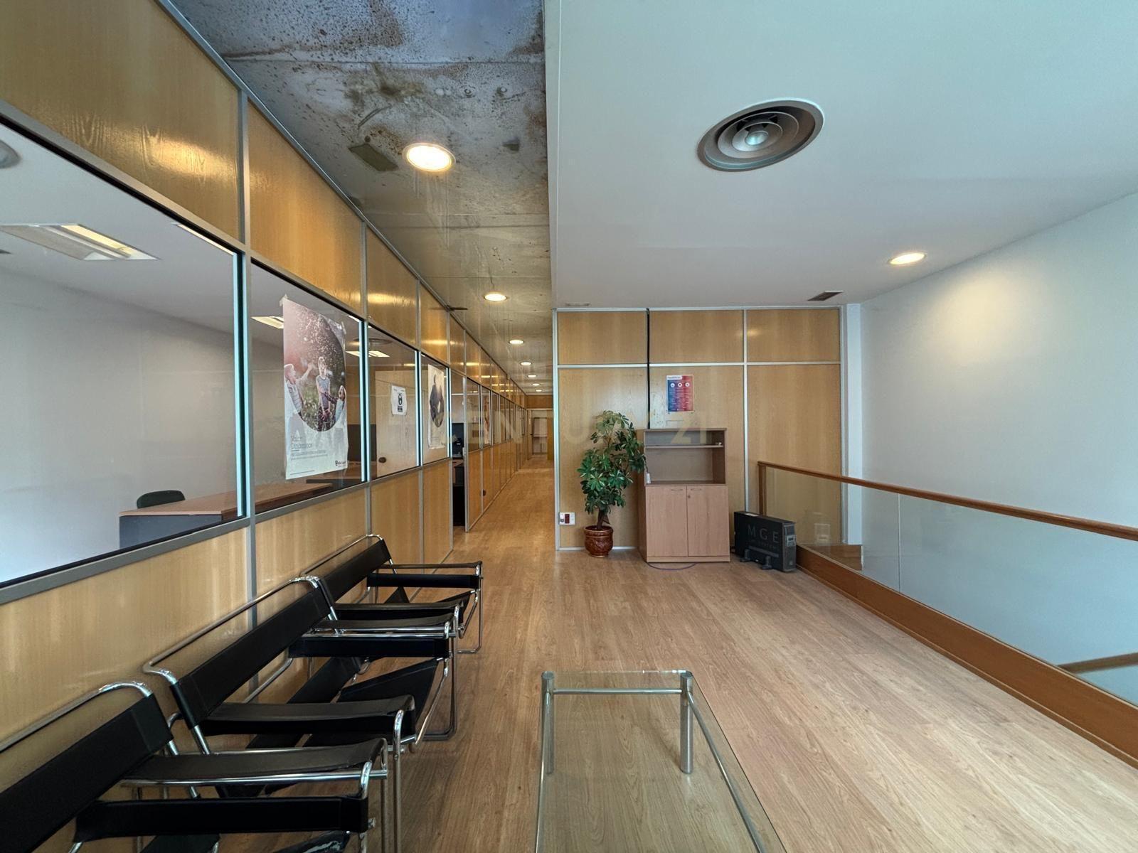 Industriel/Logistique dans Alcalá de Henares, Madrid à louer Photo intérieure– Image 1 sur 14