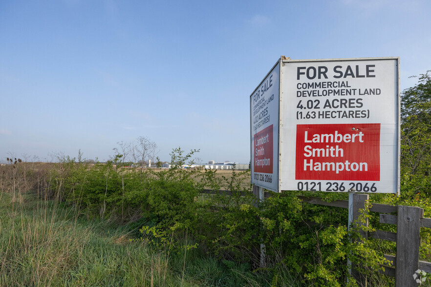Gorse Ln, Fradley à vendre - Photo principale – Image 1 sur 3