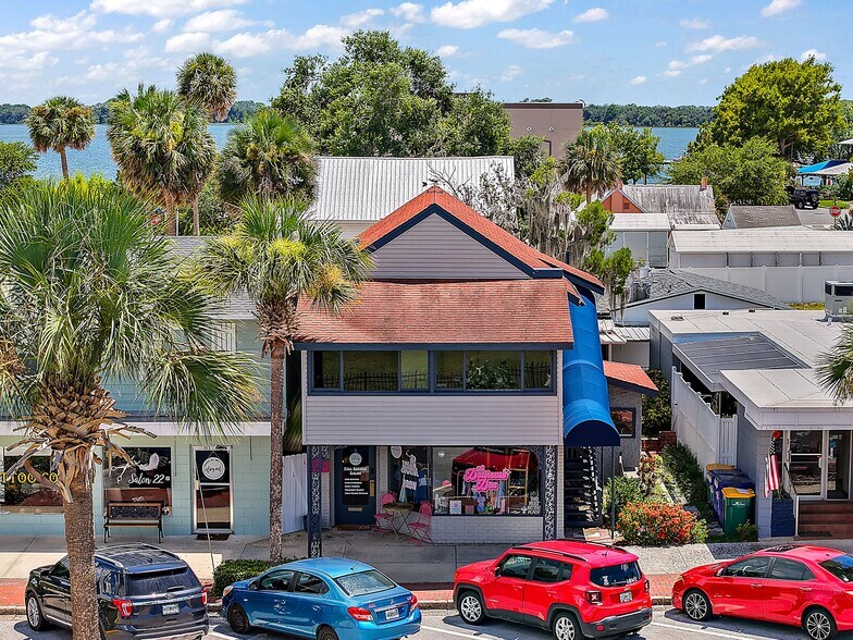 107 W Main St, Tavares, FL à vendre - Photo principale – Image 1 sur 10