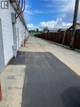 3048 Skaha Lake Rd, Penticton, BC à louer Photo intérieure– Image 2 sur 2