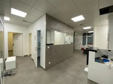 13 Rue Du Faubourg Saint-Martin, Paris à vendre - Photo de l’immeuble – Image 3 sur 5