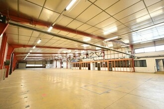 Industriel/Logistique dans Rillieux-la-Pape à vendre Photo intérieure– Image 1 sur 9
