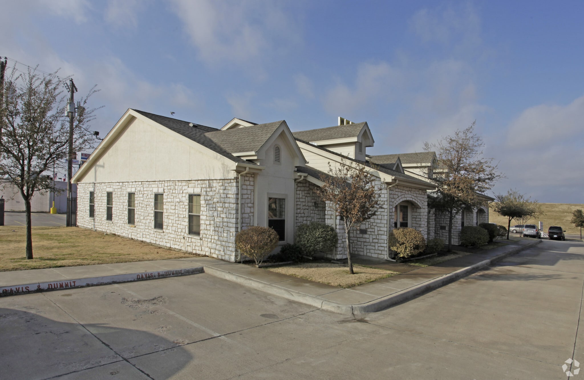 2993 S Watson Rd, Grand Prairie, TX à louer Photo principale– Image 1 sur 11
