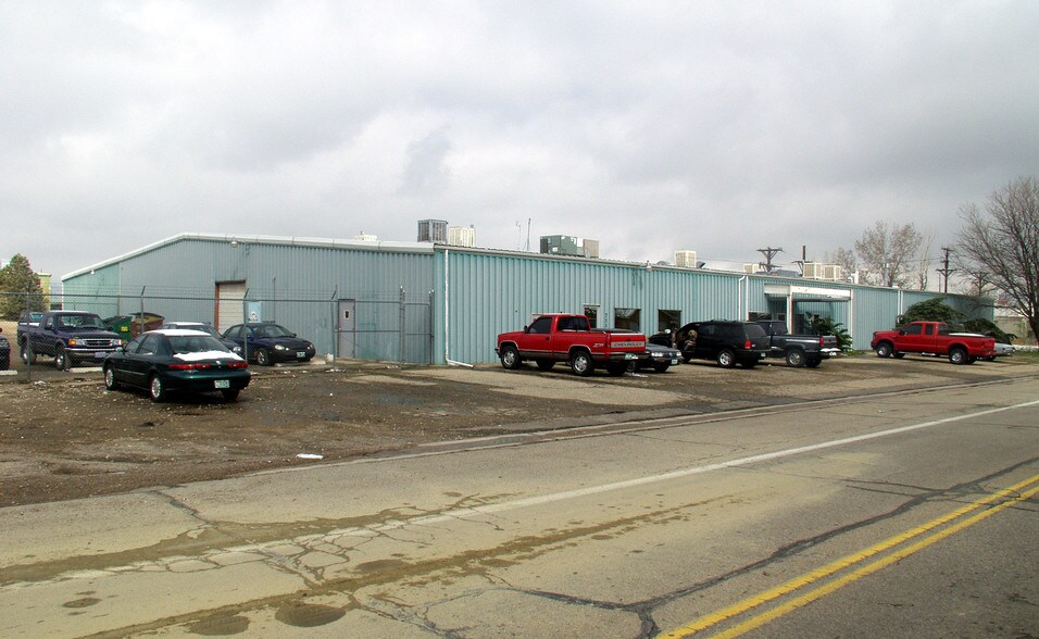 711 S Bowen St, Longmont, CO à louer - Photo de l’immeuble – Image 1 sur 9