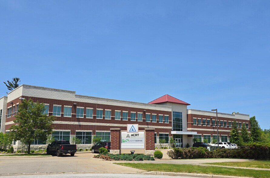 4500 Courthouse Blvd, Stow, OH à louer - Photo de l’immeuble – Image 2 sur 10