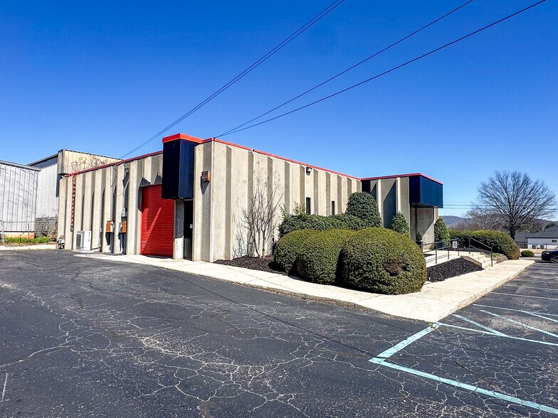 3000-3002 Bob Wallace Ave SW, Huntsville, AL à vendre - Photo de l’immeuble – Image 3 sur 32