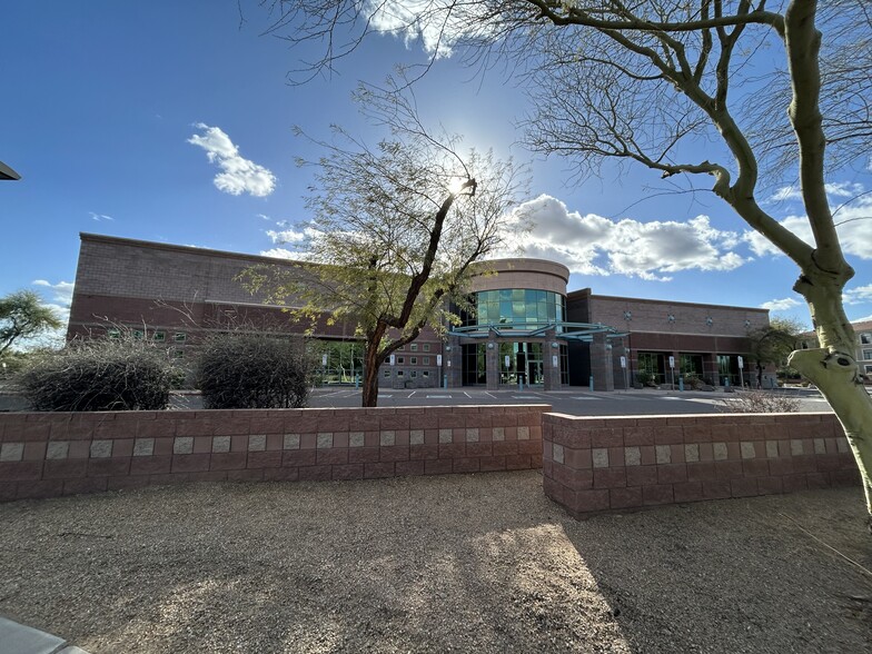 11630 N Tatum Blvd, Phoenix, AZ à louer - Photo de l’immeuble – Image 3 sur 13