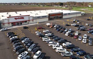 Plus de détails pour 1325 E Jackson St, Macomb, IL - Local commercial à louer