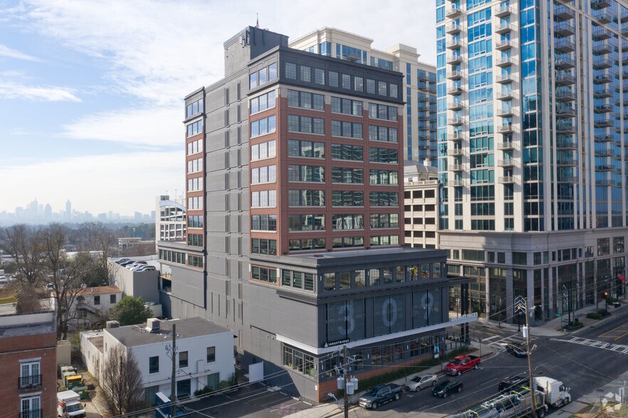 309 E Paces Ferry Rd NE, Atlanta, GA à louer - Photo de l’immeuble – Image 3 sur 15
