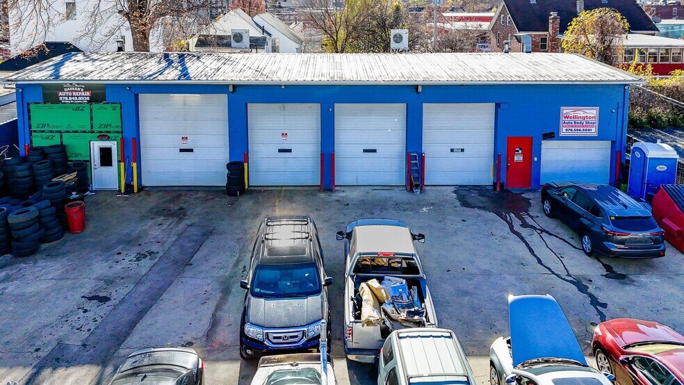 34 Rock St, Lowell, MA à vendre - Photo de l’immeuble – Image 3 sur 14