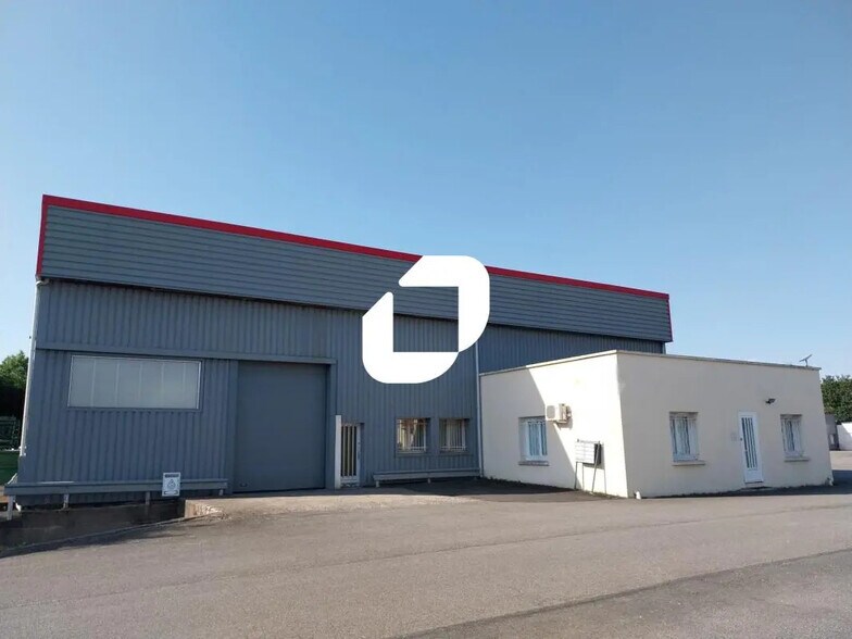 Local d’activités dans Carquefou à louer - Photo de l’immeuble – Image 3 sur 6