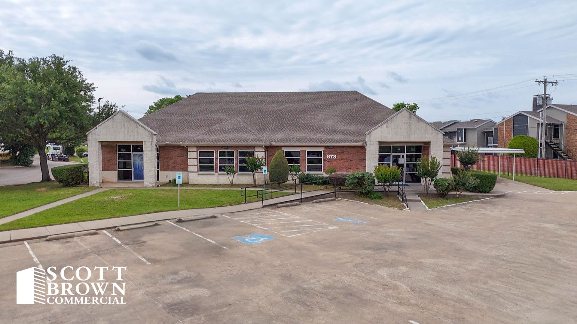 873 S Stemmons Fwy, Lewisville, TX à vendre Photo principale– Image 1 sur 17