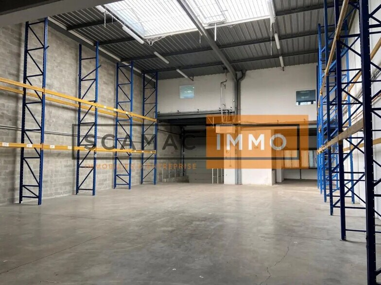 Industriel/Logistique dans Le Thillay à louer - Photo intérieure – Image 2 sur 6