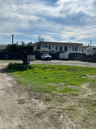 Plus de détails pour 923 Goleta Way, Hanford, CA - Terrain à vendre