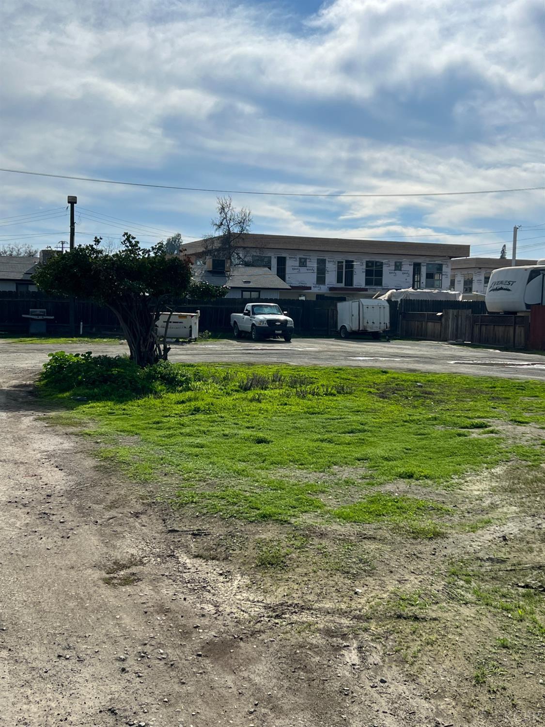 923 Goleta Way, Hanford, CA à vendre Photo principale– Image 1 sur 8