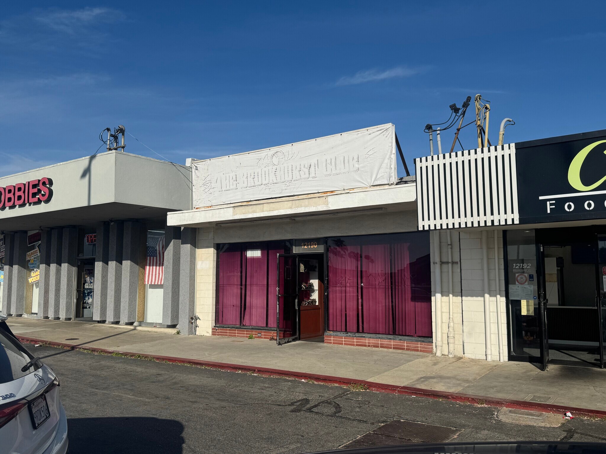 12190 Brookhurst St, Garden Grove, CA à vendre Photo principale– Image 1 sur 18