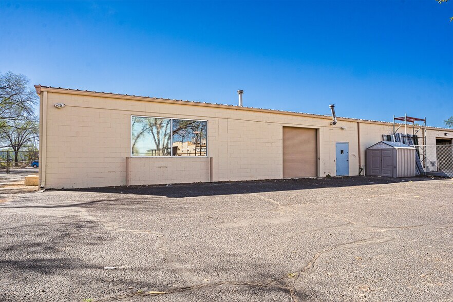 1143 Siler Park Ln, Santa Fe, NM à louer - Photo de l’immeuble – Image 3 sur 24