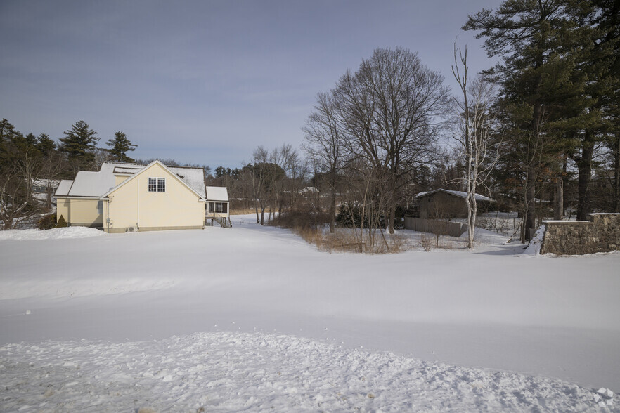 121 Indian Rock Rd, Windham, NH à louer - Photo de l’immeuble – Image 3 sur 6