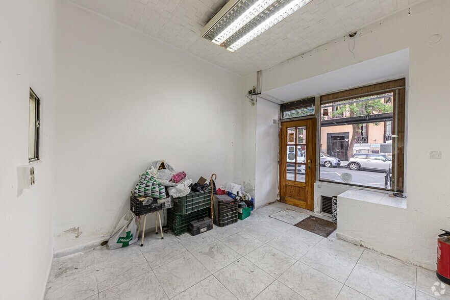 Immeuble residentiel dans Madrid, Madrid à vendre - Photo intérieure – Image 2 sur 2