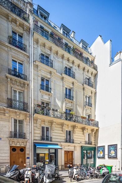65 Rue Nollet, Paris à vendre - Photo principale – Image 1 sur 1