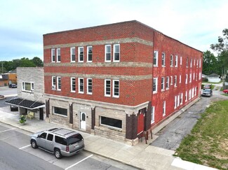 Plus de détails pour 117 S Broadway St, Butler, IN - Logement à vendre