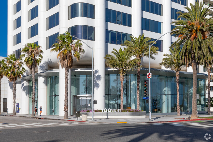 100 Wilshire Blvd, Santa Monica, CA à louer - Photo de l’immeuble – Image 3 sur 11
