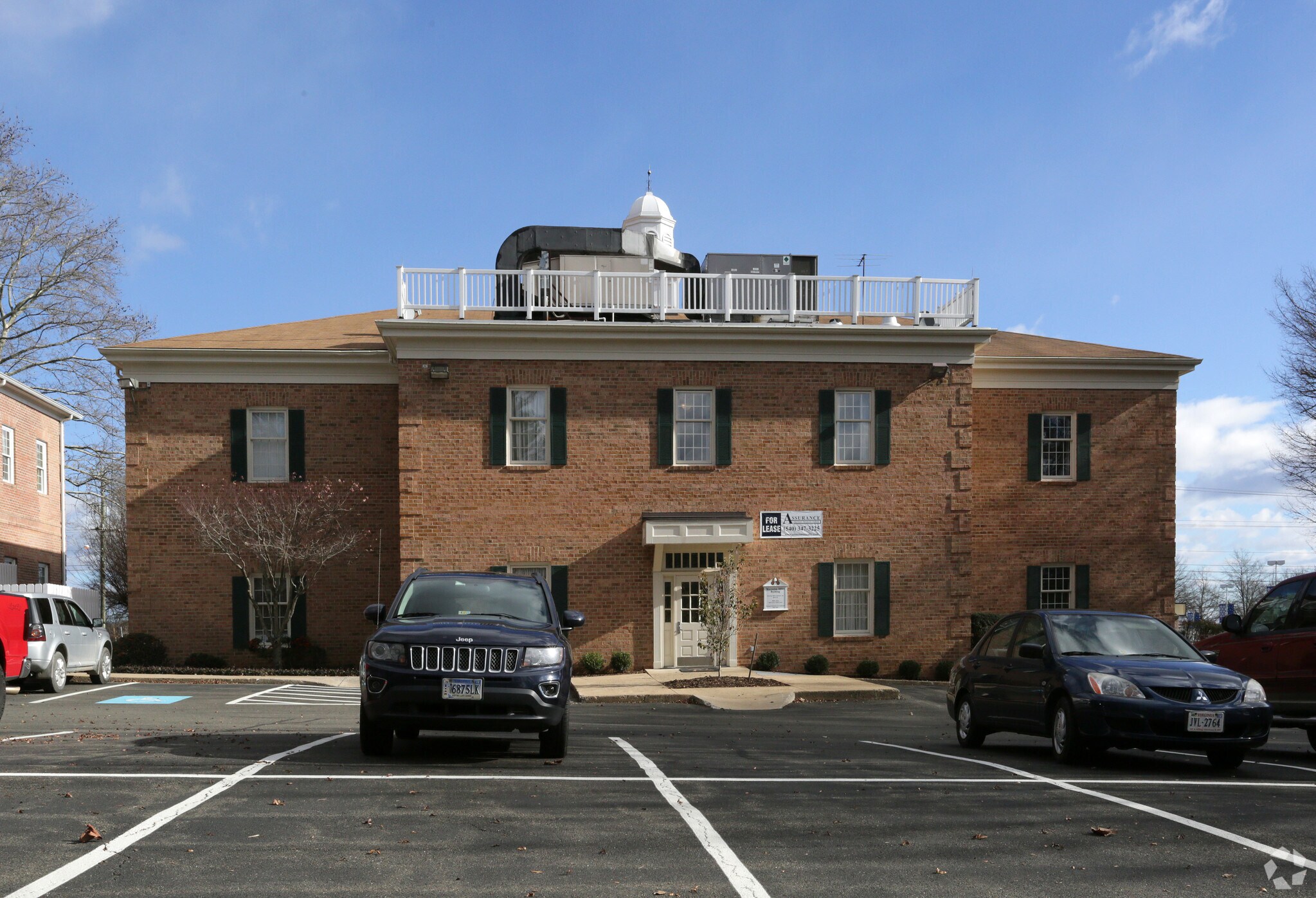 550 Broadview Ave, Warrenton, VA à louer Photo principale– Image 1 sur 5