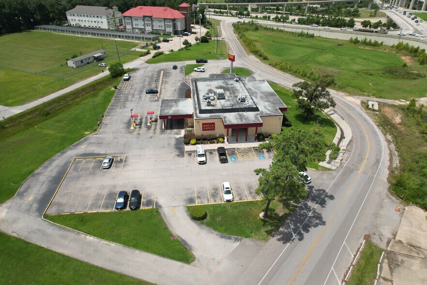 22420 Community Dr, New Caney, TX à vendre - Aérien – Image 2 sur 5